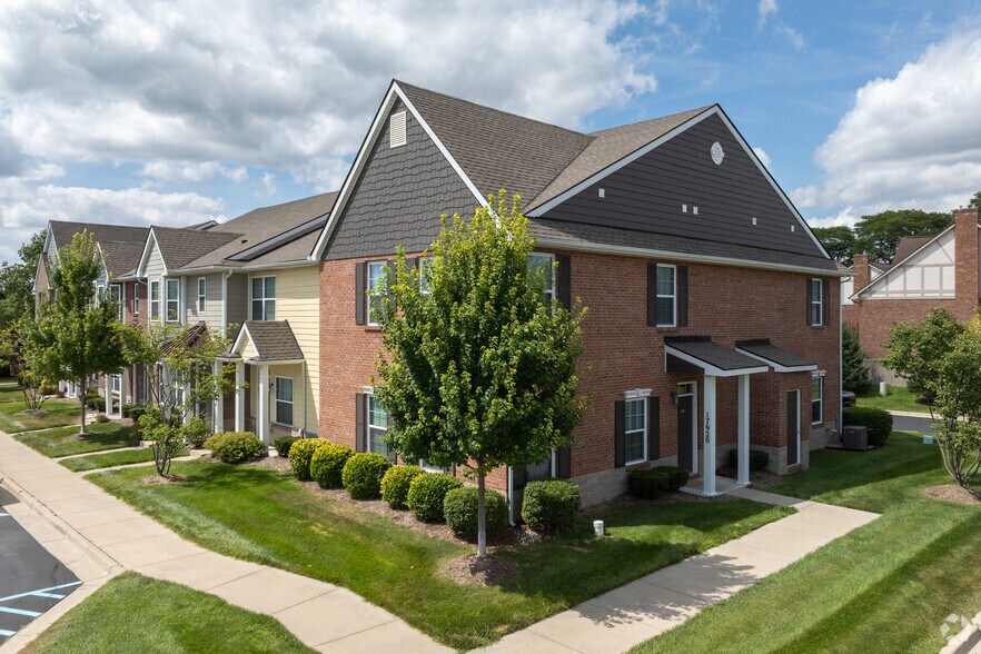 Building Photo - Spring Haven