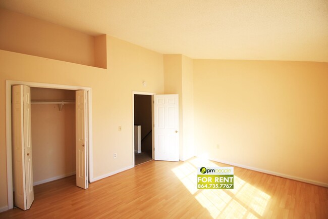 Building Photo - 3 Pointer Ln