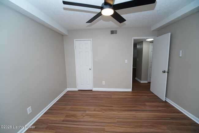 Building Photo - 1623 Brick Kiln Ln