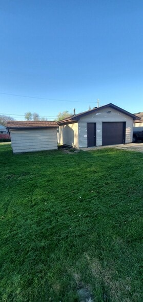 Building Photo - 514 Lundy St