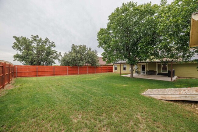 Building Photo - For Lease