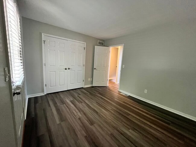 Building Photo - 2630 Crisnic Ct