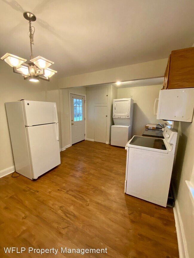 Building Photo - 2 br, 1 bath House - 2021 Rose Ln