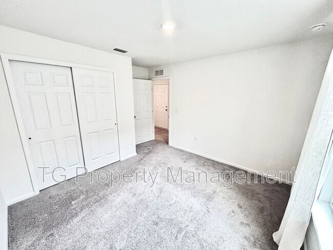 Building Photo - 1046 Panther Lk Pkwy