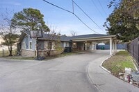 Building Photo - 327 Nob Hill Ln