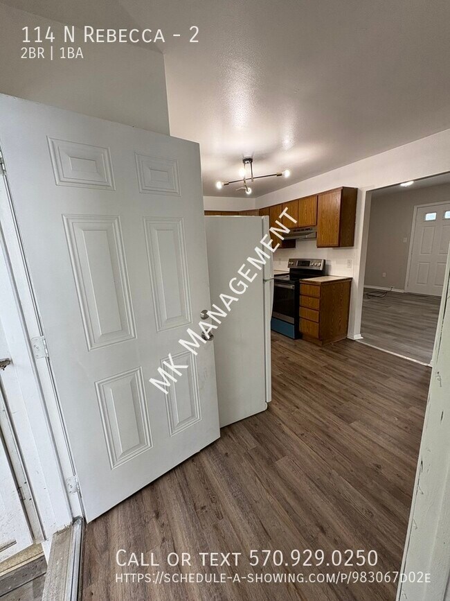 Primary Photo - 114 N Rebecca Ave