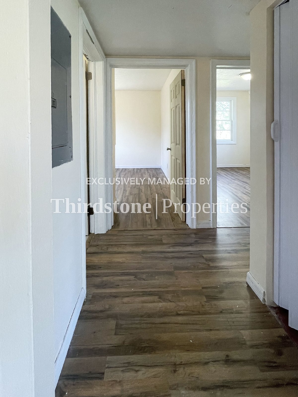 Building Photo - 1431 W 18th St