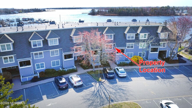 Building Photo - 210 Spinnakers Cv