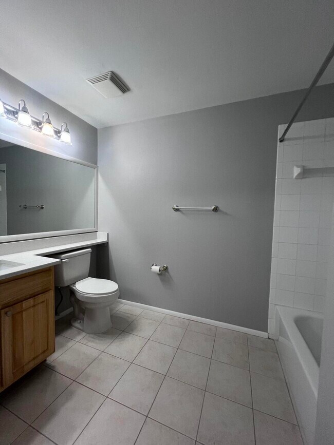 Building Photo - 1851 Long Iron Dr