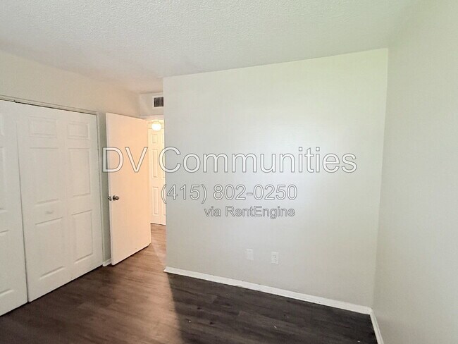 Building Photo - 2409 13th St W