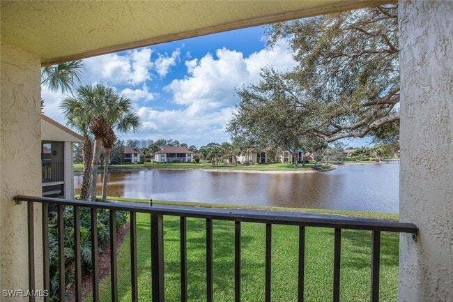 Primary Photo - 537 Lake Louise Cir