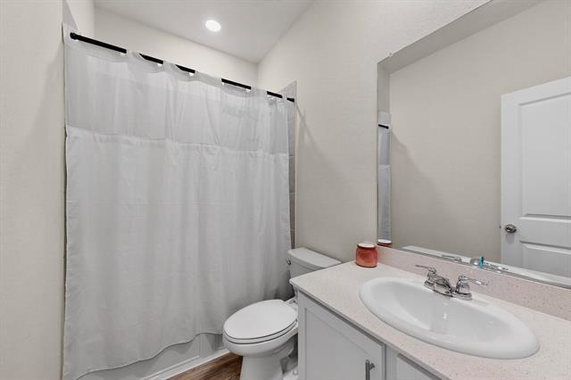 Building Photo - 809 Lauren Grove Ln