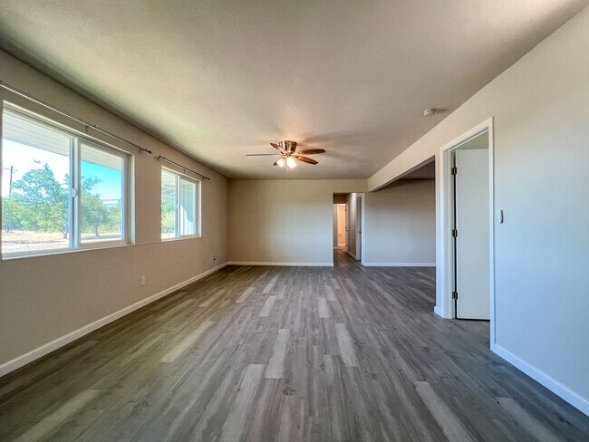 Building Photo - 1120 Soda Canyon Rd
