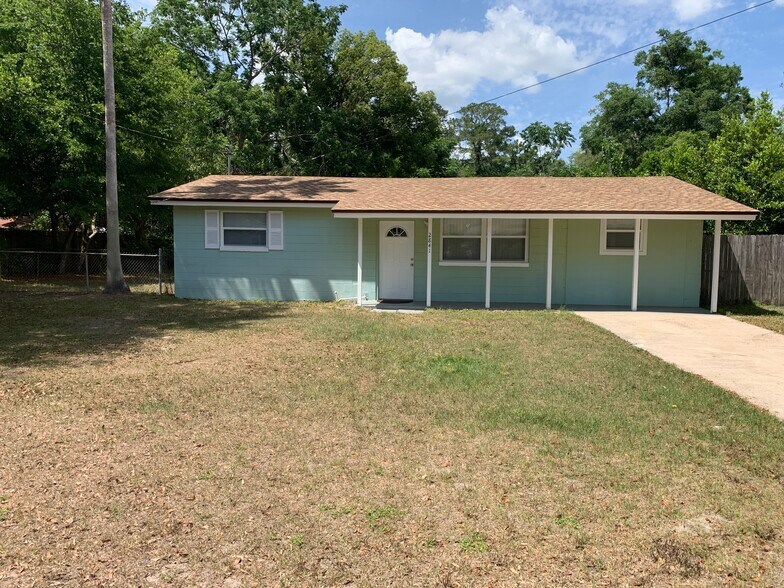 Primary Photo - 2841 Carleon Rd