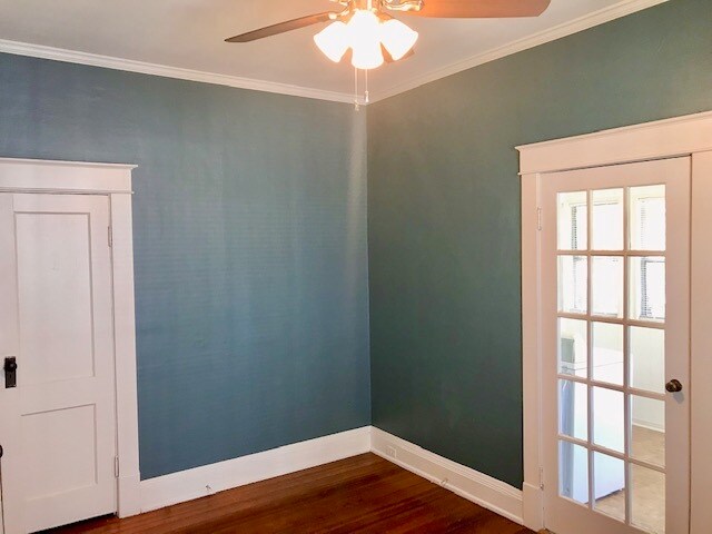 Building Photo - 306 Oakridge Blvd