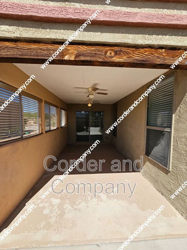 Building Photo - 1416 Monterrey Rd NE
