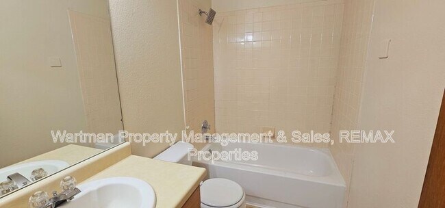 Building Photo - 6555 Holt Dr