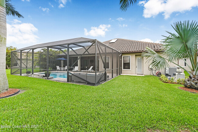 Building Photo - 3290 Levanto Dr