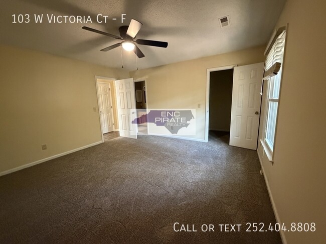 Building Photo - 103 W Victoria Ct