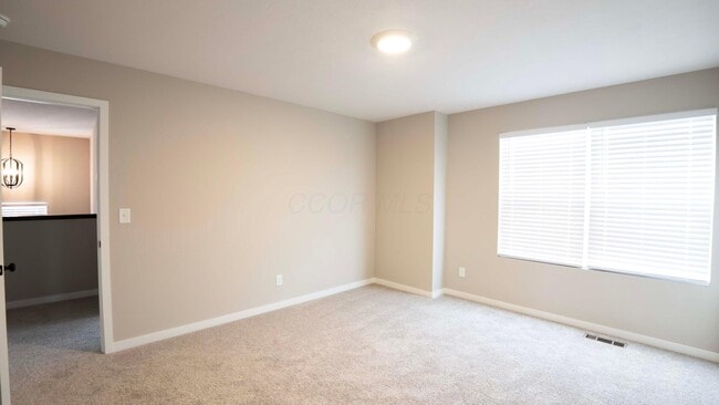 Building Photo - 1717 Longhill Dr