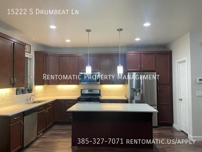 Building Photo - 15222 Drumbeat Ln