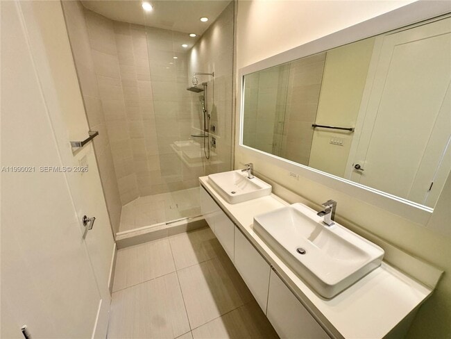 Building Photo - 6415 NW 102nd Path