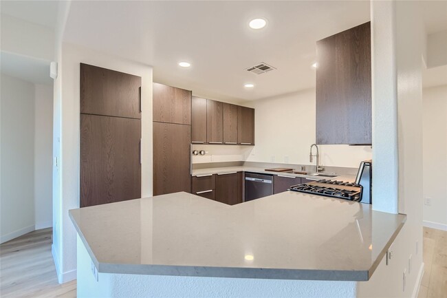 Building Photo - FULLY REMODELED LUXURY Condo at The Pueblo...