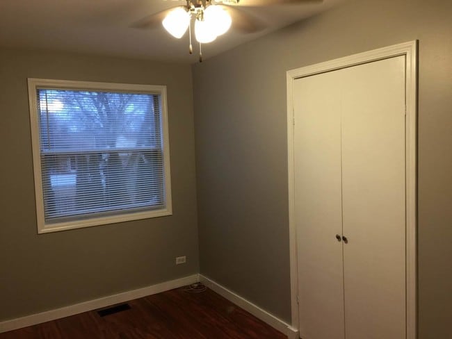 Building Photo - 1225 Riverwood Dr