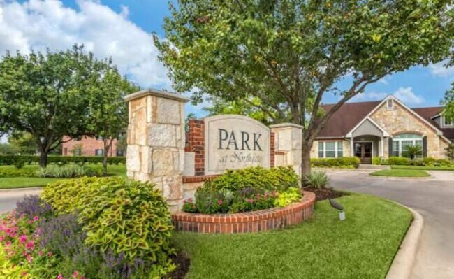 Building Photo - 3 bedroom in Spring TX 77373