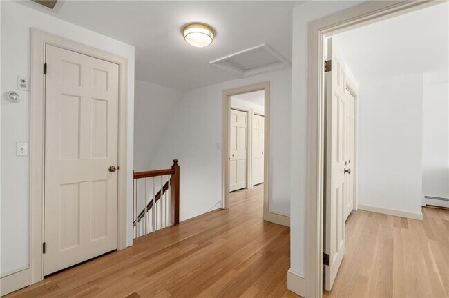 Building Photo - 1191 N MAIN Rd