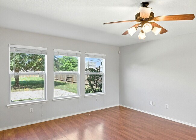 Building Photo - Striking Two-Story New Braunfels Rental Home