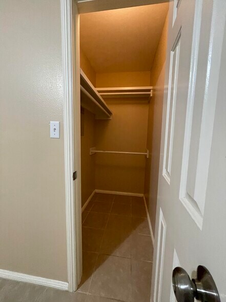 Closet 2 - 6800 N 8th St