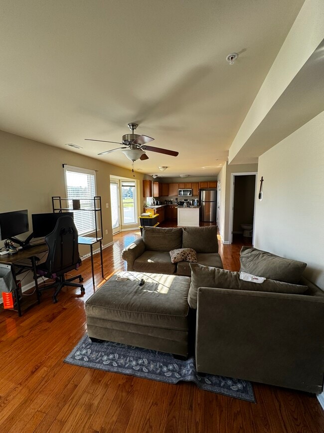 Building Photo - 22330 Douglas Ct