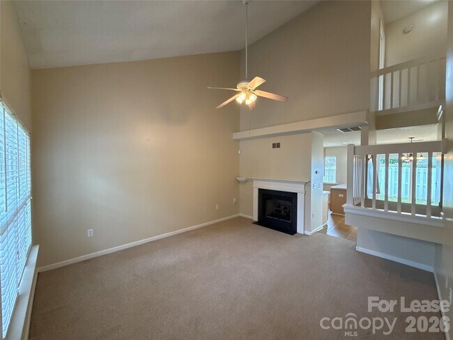 Building Photo - 15318 Brynfield Dr
