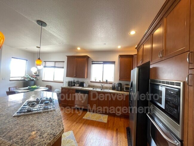 Building Photo - 6922 N Fargo Trail