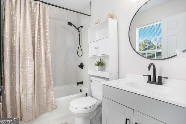 Building Photo - 5656 La Fleur Trail