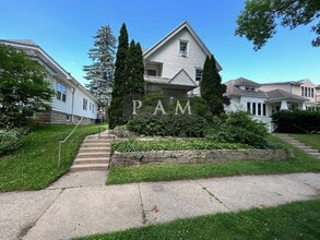 Building Photo - 3269 S New York Ave