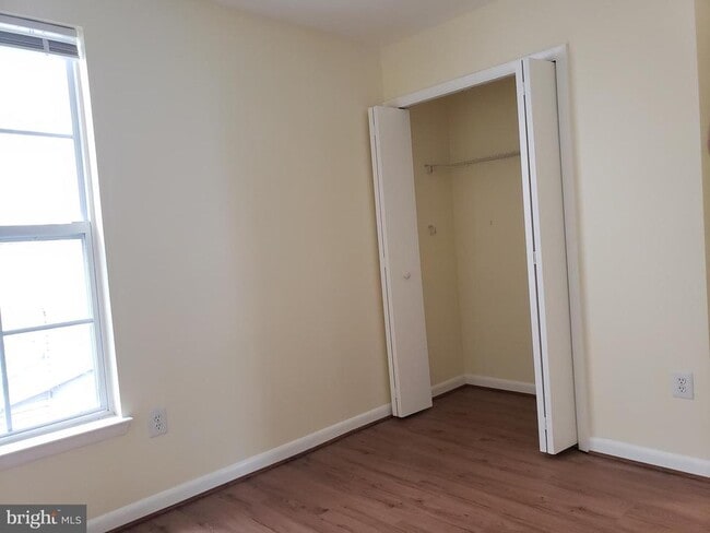 Building Photo - 18022 Royal Bonnet Cir