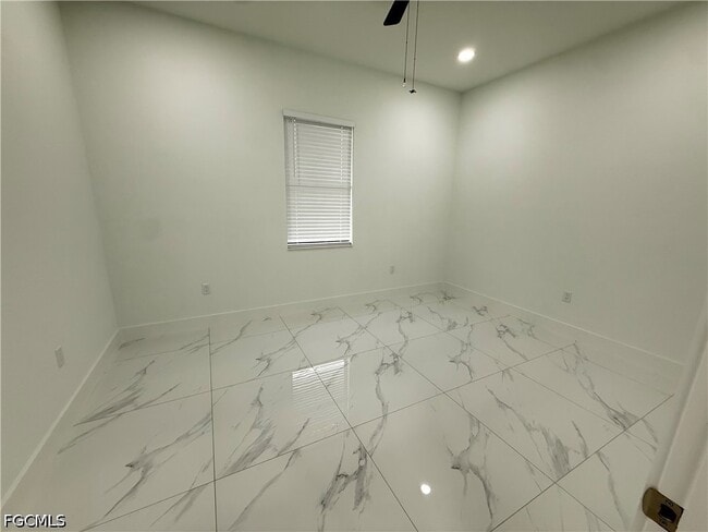 Building Photo - 1253 Columbus Blvd