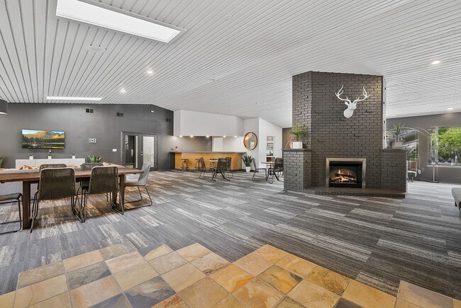 Building Photo - Cedar Terrace