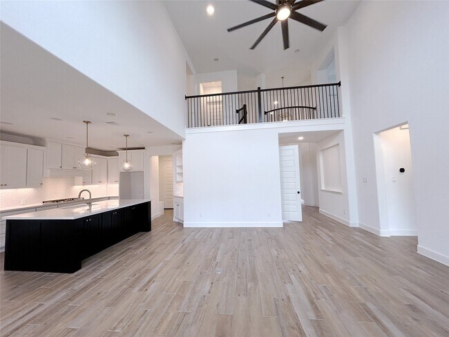 Building Photo - 29847 Longleaf Grv Ln