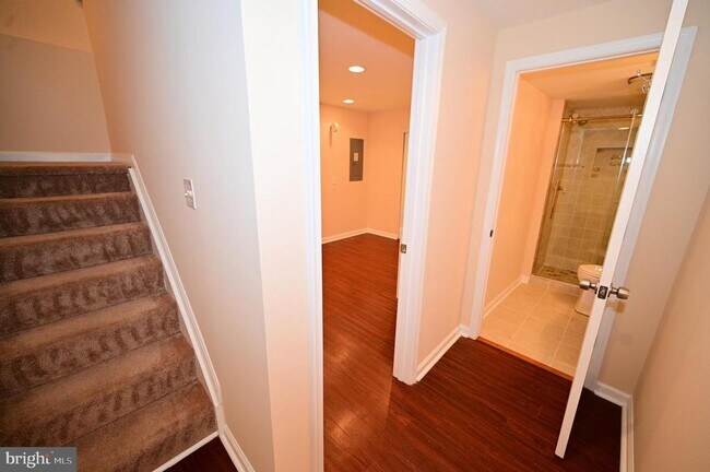 Building Photo - 9100 Goldfield Pl