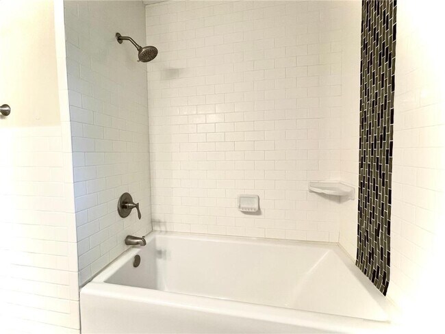 Building Photo - 5559 Turtle Lake Rd