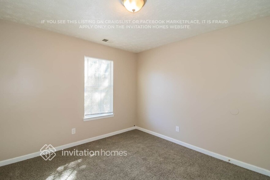 Building Photo - 185 Mountainview Dr