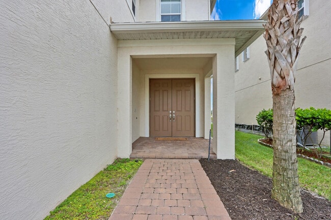 Building Photo - 1132 NW Demedici Rd