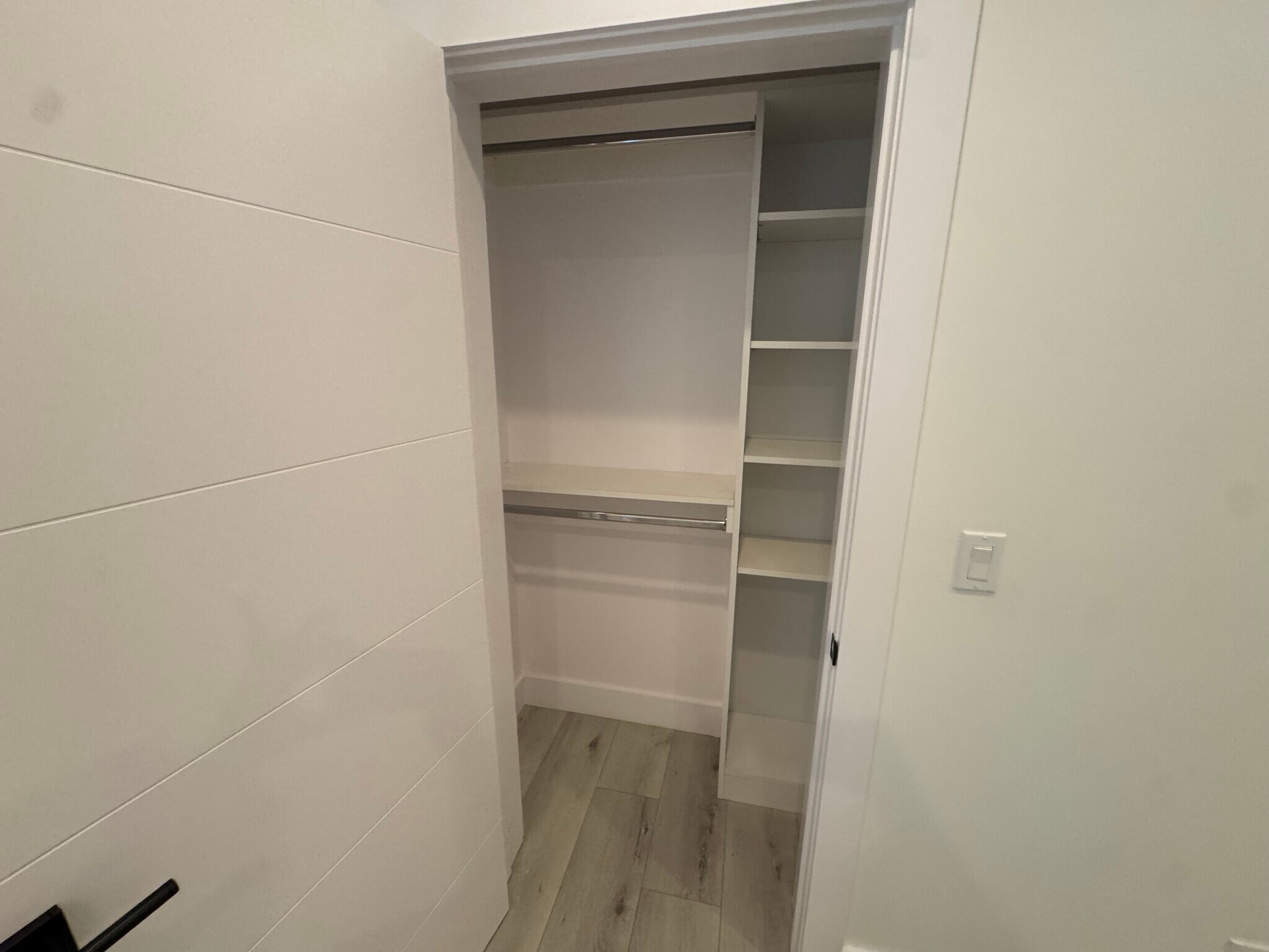 Building Photo - 5919 Dauphin Ave