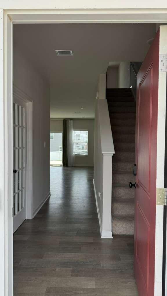 Building Photo - 57 Preening Rd