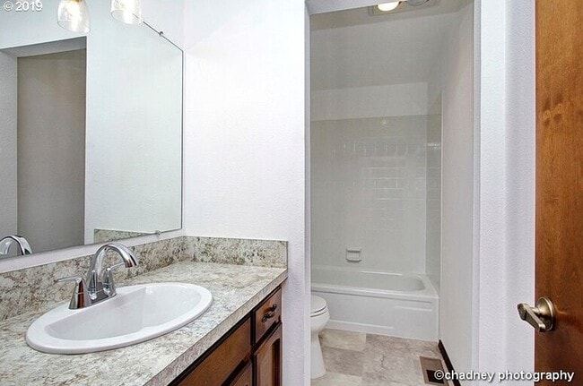 Building Photo - One level Immaculate Condition Ranch -Huge...