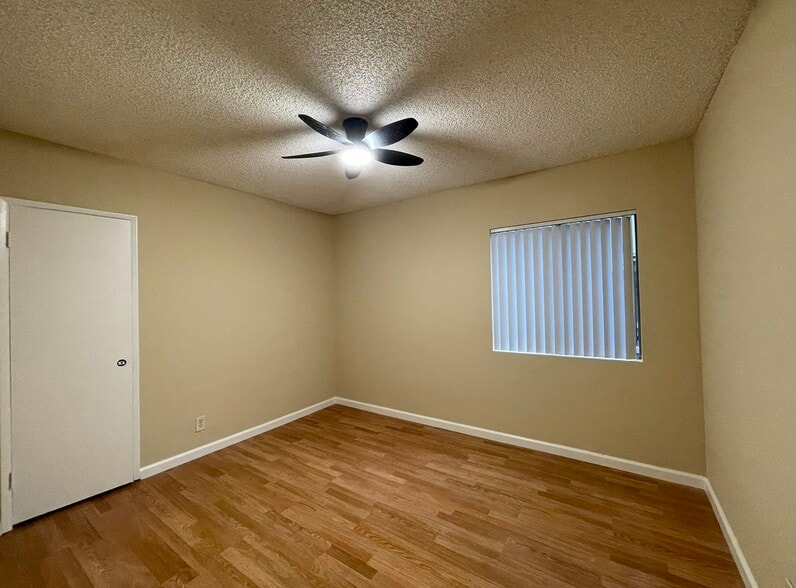 Building Photo - 11849 Allard St