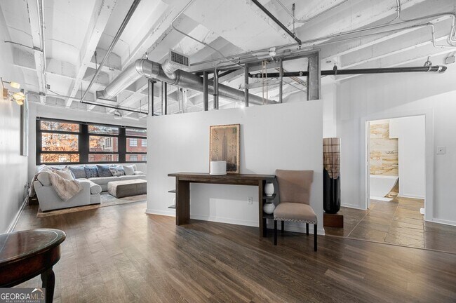 Building Photo - 878 Peachtree St NE